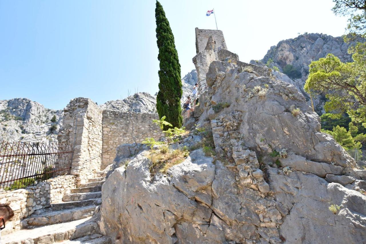 Apartment Mandic Omiš Zewnętrze zdjęcie